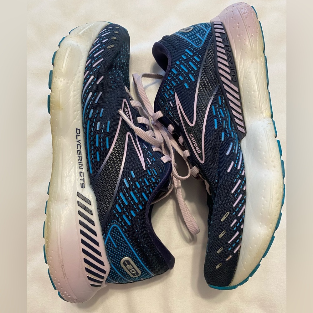 Brooks Glycerin 20 GTS Navy and Lavender Running Shoes Size 7 Wid